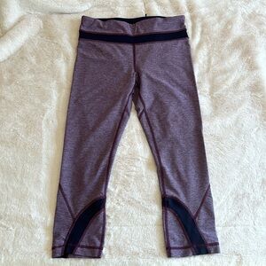Lululemon legging, size 6.